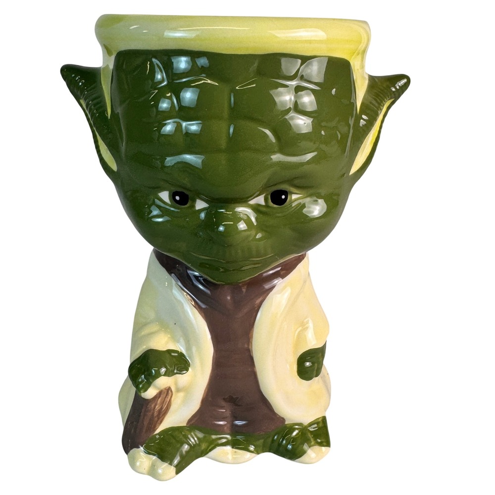Star Wars Yoda Ceramic Mug Galerie Sculpted 3D Jedi Master Coffee Cup Green Tan